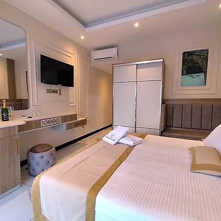 Crb Crown Belek Health & 5* Serik